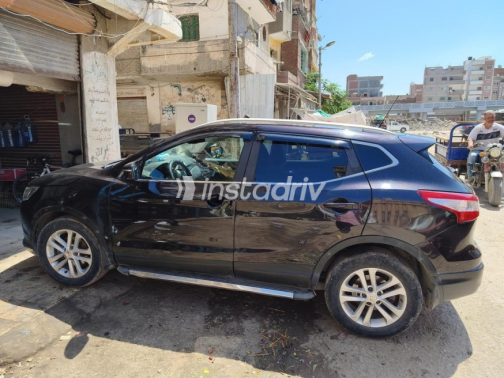 Nissan Qashqai 2017 White Automatic Used for Sale in Kafr el-Dawwar - 7