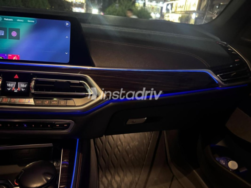بي ام دبليو X5 2020 أسود أوتوماتيك مستعملة للبيع في مدينة نصر - 5