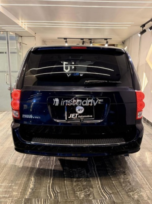 Dodge Caravan 2013 Dark Blue Automatic Used for Sale in Nasr city - 3