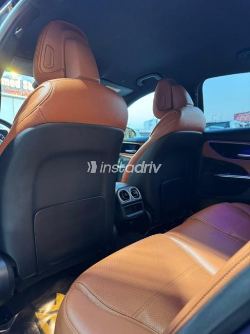 Mercedes C 180 2022 Dark Blue Automatic Used for Sale in Cairo - 7