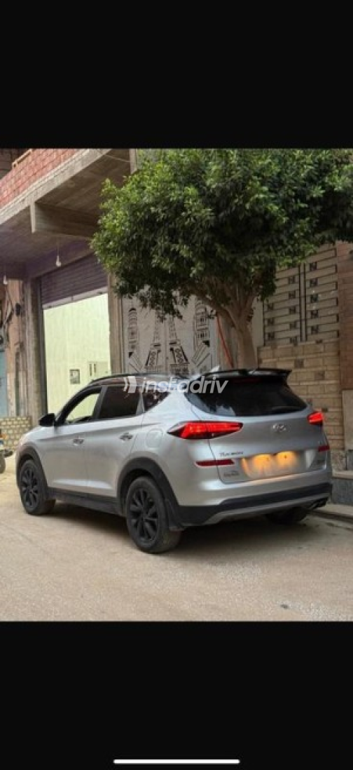 Hyundai Tucson 2020 Silver Automatic Used for Sale in 6 October - 3