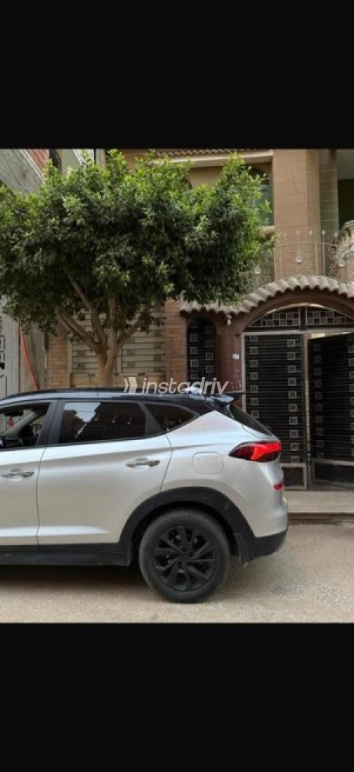 Hyundai Tucson 2020 Silver Automatic Used for Sale in 6 October - 4