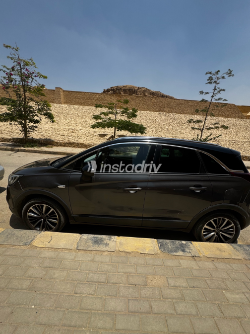 اوبل كروس لاند 2021 رمادي أوتوماتيك مستعملة للبيع في القاهرة الكبرى ( القاهرة - الجيزة) - 1