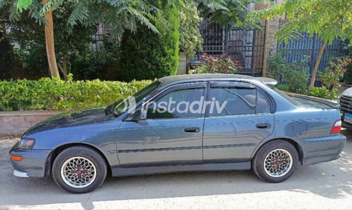 Toyota Corolla 1992 Blue Automatic Used for Sale in Cairo - 1