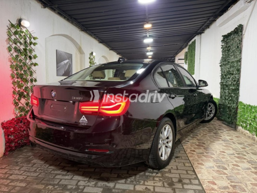 BMW 318 2017 Black Automatic Used for Sale in Cairo - 4