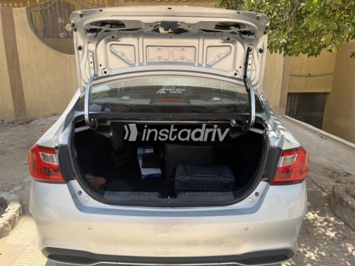 Proton Saga 2024 Silver Automatic Used for Sale in Cairo - 7
