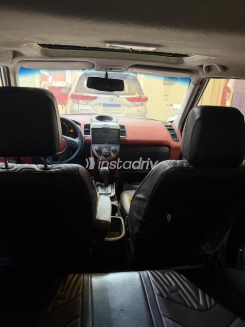 Kia Soul 2010 Silver Automatic Used for Sale in El Mahalla - 7