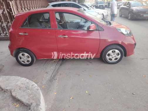 Kia Picanto 2015 Red Automatic Used for Sale in Heliopolis - 3