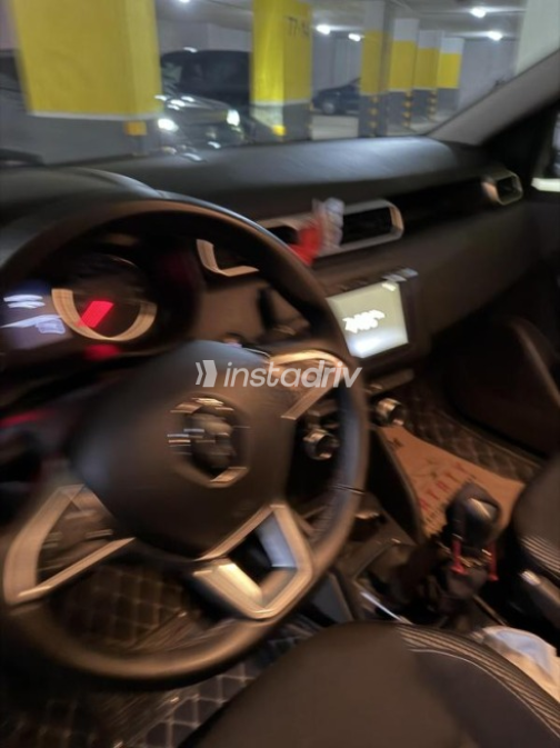 رينو داستر 2019 موكا أوتوماتيك مستعملة للبيع في مدينة الشيخ زايد - 5