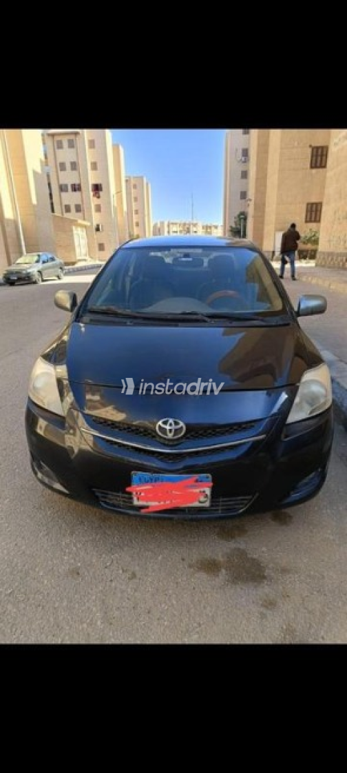 Toyota Yaris 2009 Black Automatic Used for Sale in Hadayek October - 1