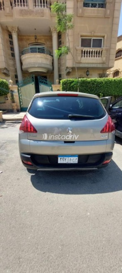 Peugeot 2008 2016 Gold Manual Used for Sale in Cairo - 4