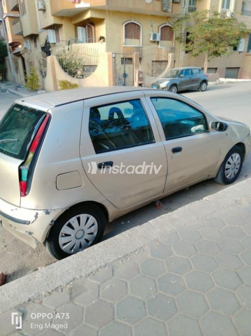 فيات بونتو 2008 برونزي يدوي مستعملة للبيع في 6 أكتوبر - 6