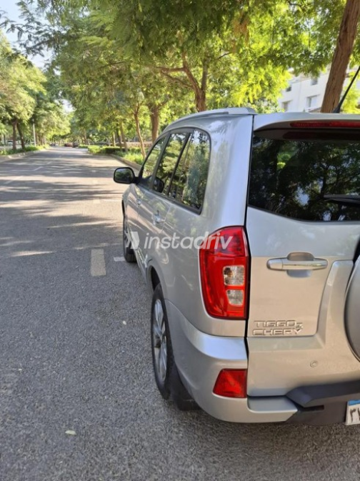 Chery Tiggo 3 2023 Silver Automatic Used for Sale in Cairo - 4