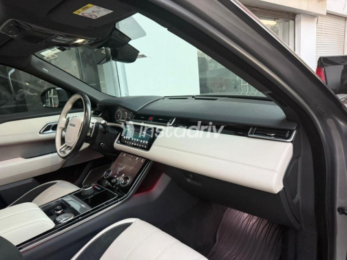 Land Rover Velar 2020 Gray Automatic Used for Sale in Nasr city - 10