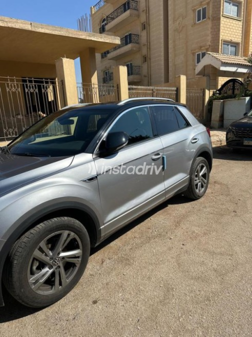Volkswagen T-Roc 2024 Silver Automatic Used for Sale in 6 October - 3