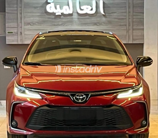 تويوتا كورولا 2025 أحمر أوتوماتيك مستعملة للبيع في بني سويف‎ - 6