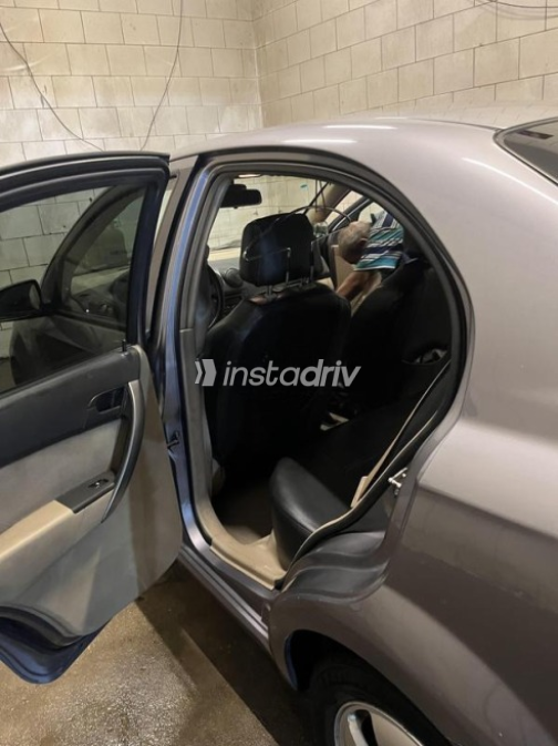 Chevrolet Aveo 2018 Gray Automatic Used for Sale in Nasr city - 6