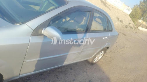 Chevrolet Optra 2011 Silver Automatic Used for Sale in Cairo - 5