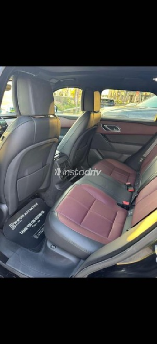 Land Rover Velar 2024 Gray Automatic Used for Sale in Cairo - 3