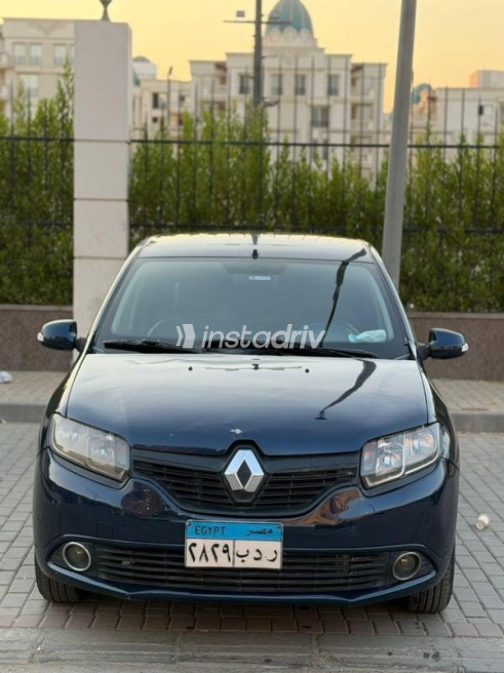 Renault Logan 2016 Dark Blue Automatic Used for Sale in Greater Cairo ( Cairo + Giza) - 8