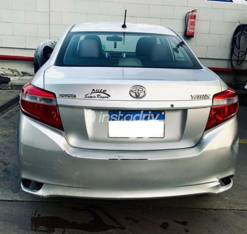 Toyota Yaris 2015 Silver Automatic Used for Sale in Greater Cairo ( Cairo + Giza) - 2