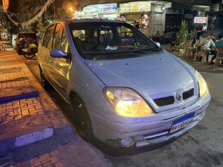 رينو سينيك 2002 فضي أوتوماتيك مستعملة للبيع في الإسكندرية