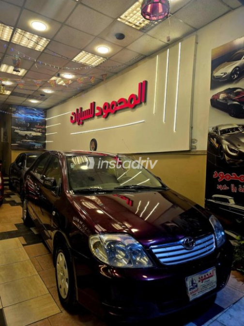 تويوتا كورولا 2004 بني يدوي مستعملة للبيع في الإسكندرية - 2