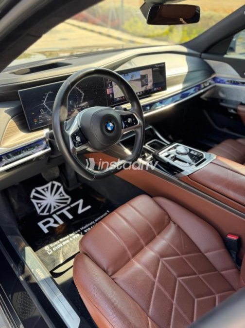 BMW 740 2025 Gray Automatic Used for Sale in Cairo - 8