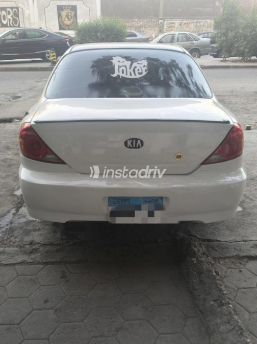 Kia Spectra 2003 White Manual Used for Sale in Cairo - 2