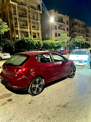 Seat Ibiza 2011 Red Automatic Used for Sale in Greater Cairo ( Cairo + Giza)