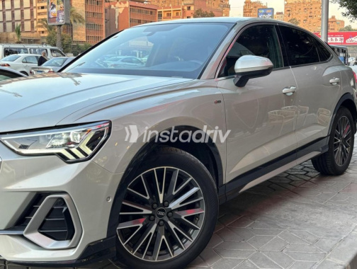 Audi Q3 2022 Gray Automatic Used for Sale in Mohandessin - 2