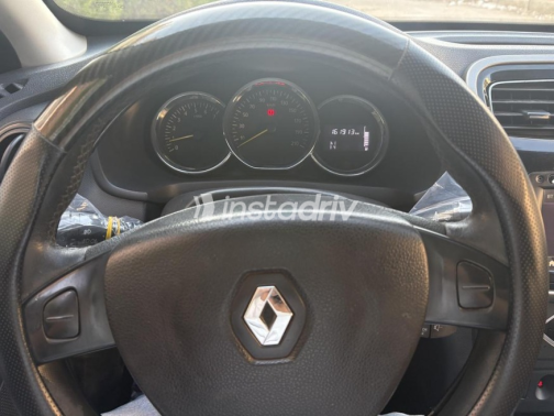 Renault Logan 2015 Dark Red Automatic Used for Sale in Suez  - 5