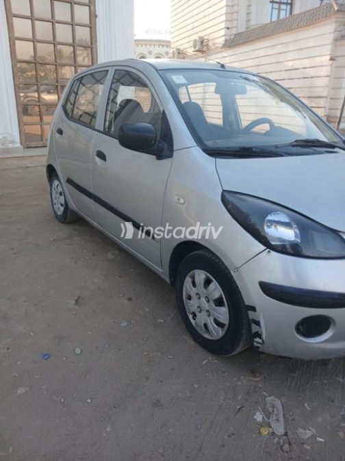 Hyundai I10 2009 Silver Automatic Used for Sale in El Haram - 3