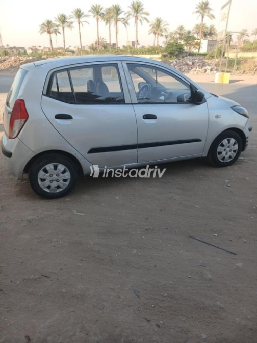 Hyundai I10 2009 Silver Automatic Used for Sale in El Haram - 5