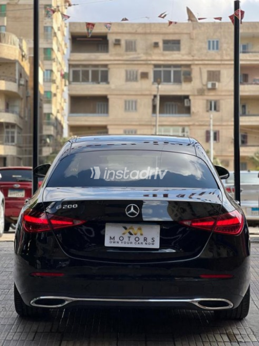 Mercedes C 200 2022 Black Automatic Used for Sale in Heliopolis - 4