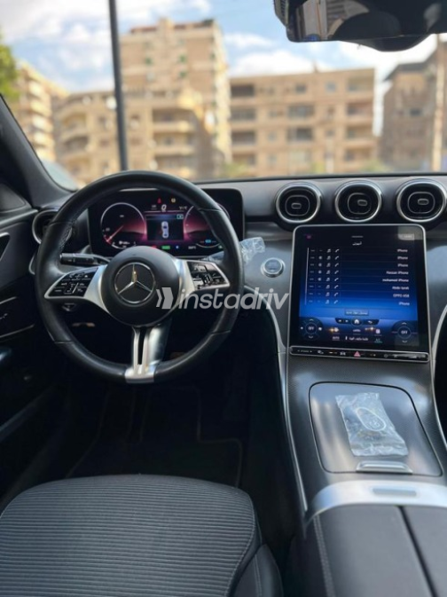 Mercedes C 200 2022 Black Automatic Used for Sale in Heliopolis - 5