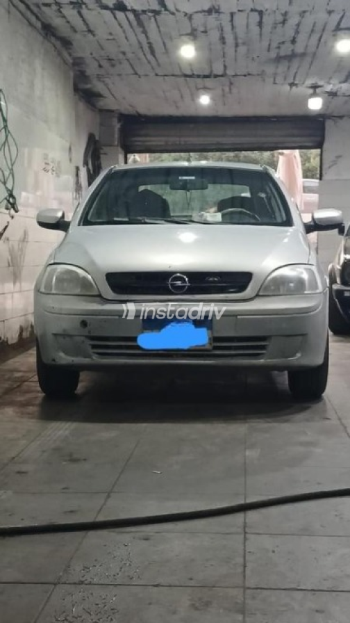 Opel Corsa 2005 Silver Manual Used for Sale in Cairo - 4