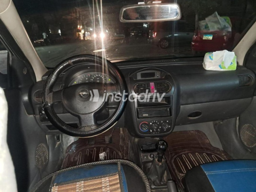 Opel Corsa 2005 Silver Manual Used for Sale in Cairo - 5