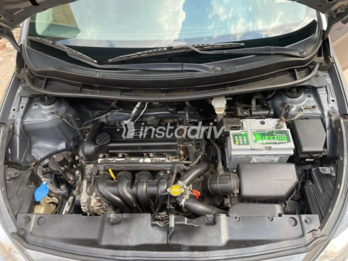 Hyundai Accent 2017 Silver Automatic Used for Sale in Tanta - 7