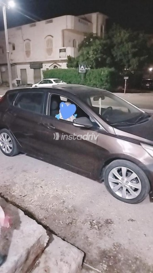 Hyundai Accent RB 2016 White Automatic Used for Sale in Nasr city - 1