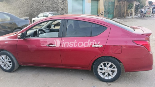 Nissan Sunny 2022 Red Automatic Used for Sale in Faiyum - 3