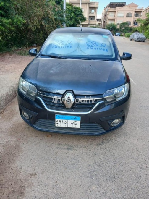 Renault Logan 2017 Dark Gray Automatic Used for Sale in Cairo - 2