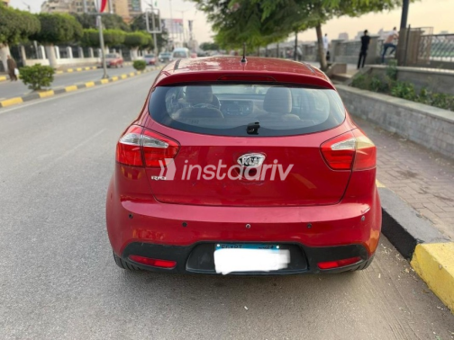 Kia Rio 2013 Red Automatic Used for Sale in Banha - 5