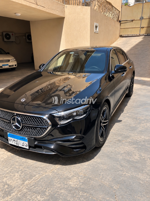 Mercedes E 200 2024 Black Automatic Used for Sale in Greater Cairo ( Cairo + Giza) - 2
