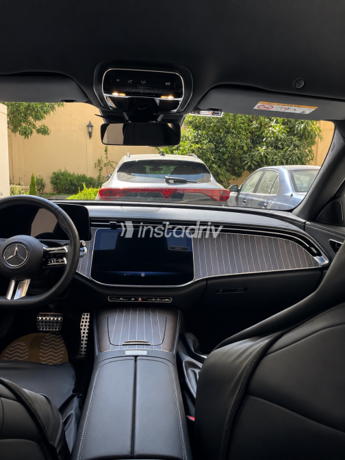 Mercedes E 200 2024 Black Automatic Used for Sale in Greater Cairo ( Cairo + Giza) - 5