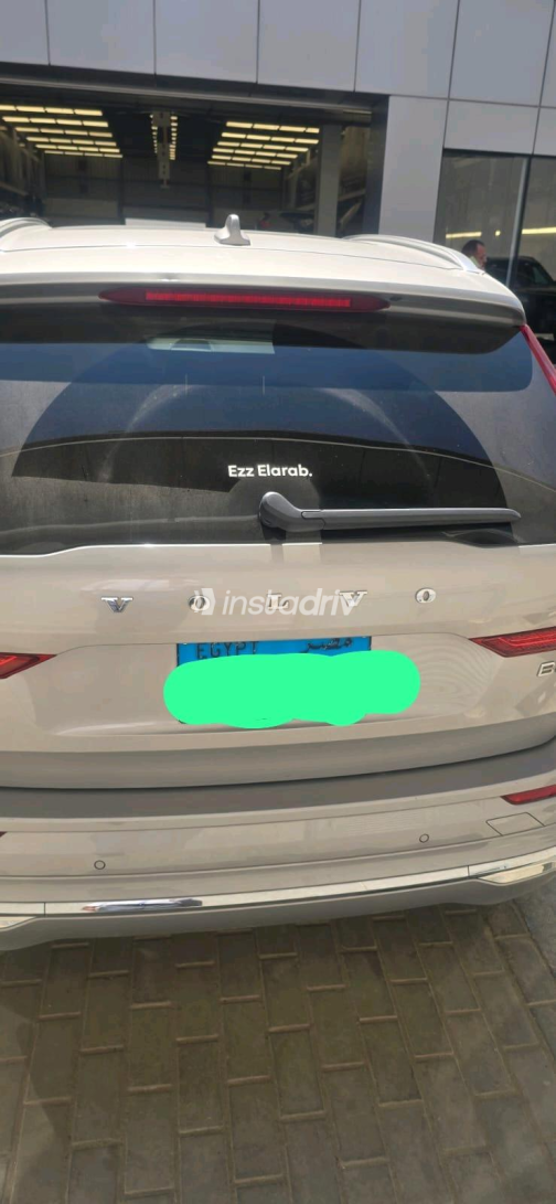 فولفو XC60 2023 فضي أوتوماتيك مستعملة للبيع في القاهرة الكبرى ( القاهرة - الجيزة) - 7