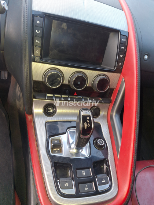 Jaguar F-Type 2017 Black Automatic Used for Sale in Greater Cairo ( Cairo + Giza) - 9