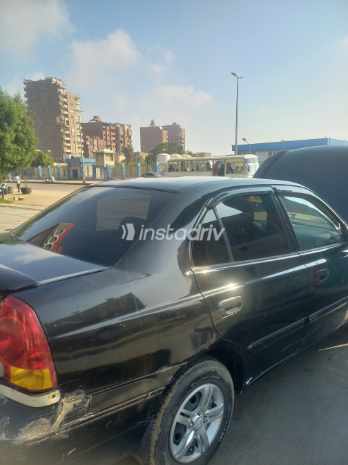 Hyundai Verna 2016 Black Manual Used for Sale in Greater Cairo ( Cairo + Giza) - 6
