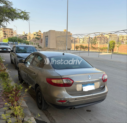Renault Fluence 2017 Champagne Automatic Used for Sale in Greater Cairo ( Cairo + Giza) - 1