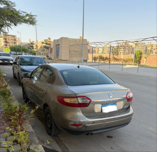 Renault Fluence 2017 Champagne Automatic Used for Sale in Greater Cairo ( Cairo + Giza)